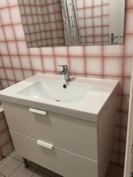 Superbe Appartement En Plein Centre Ville. ラ・ロッシュ＝シュル＝ヨン エクステリア 写真